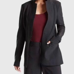 Athleta Interstellar Blazer in black  size 14